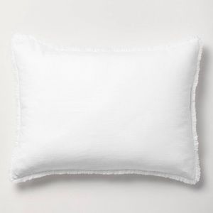 NWOT Bundle of 5 Casaluna Shams